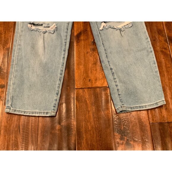Abound Light Wash Distressed Boyfriend Straight Blue Denim Jeans, Size 30 - Picture 4 of 10